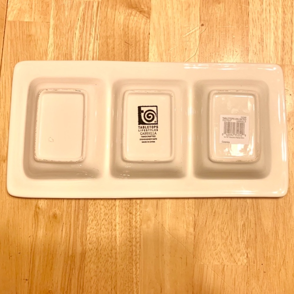 Tabletops Lifestyles Gabriella Divided Dish - Picture 2 of 4